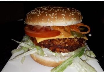 Burger mit Krautsalat